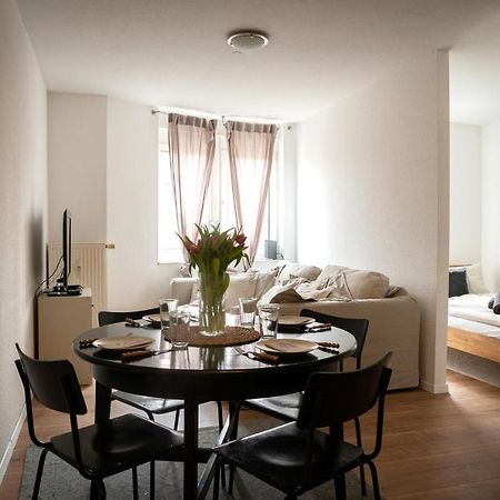 Japandi Fuer 2 I Nahe Mannheim, Schwetzingen Apartment Брюл Екстериор снимка