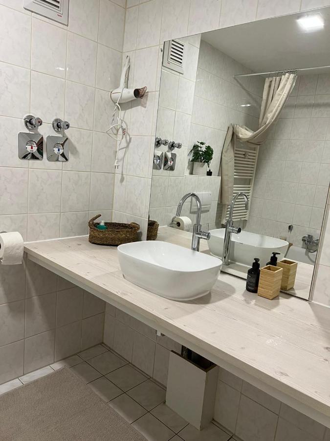 Japandi Fuer 2 I Nahe Mannheim, Schwetzingen Apartment Брюл Екстериор снимка